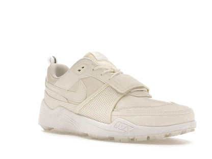 Nike Zoom Field Jaxx SP Travis Scott Sail