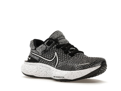 Nike ZoomX Invincible Run Flyknit 2 Oreo (Women's)