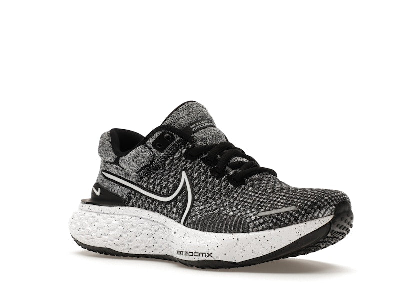 Nike ZoomX Invincible Run Flyknit 2 Oreo (Women's)