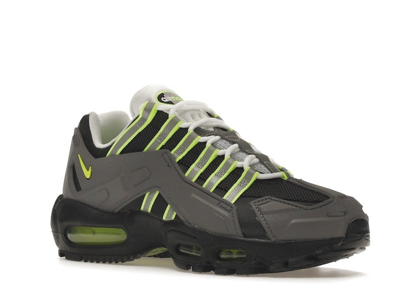 Nike NDSTRKT Air Max 95 Neon