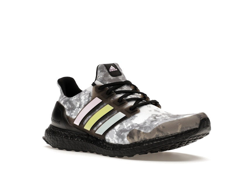 adidas Ultra Boost Sky Tint Black