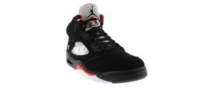 Jordan 5 Retro Supreme Black