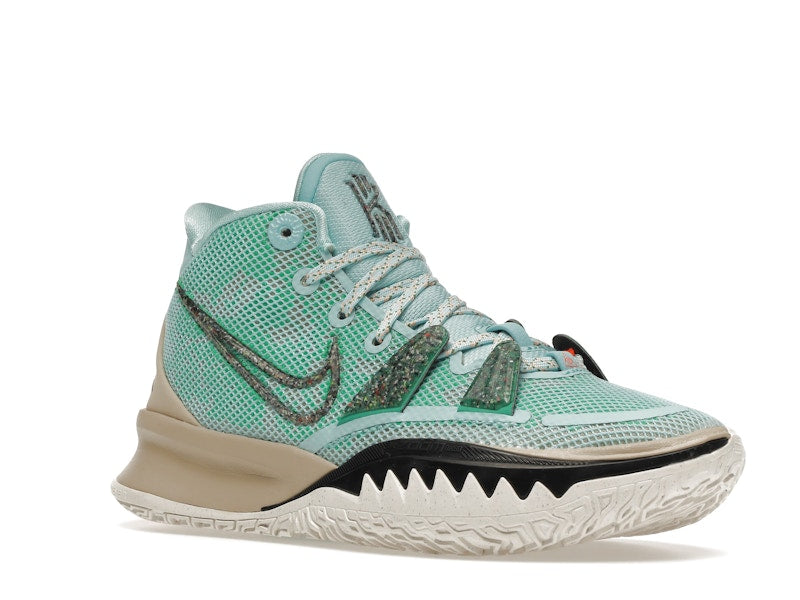 Nike Kyrie 7 Copa