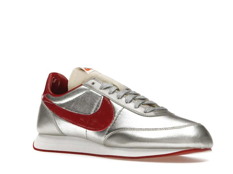 Nike Tailwind Night Track