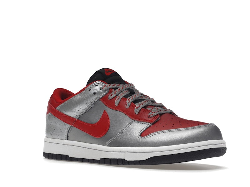 Nike Dunk Low CL Ultraman