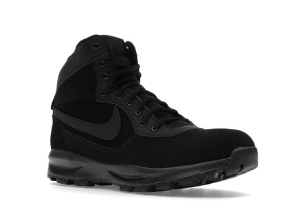 Nike Manoadome Triple Black