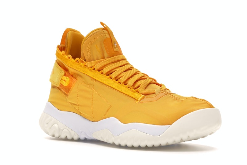 Jordan Proto React University Gold White