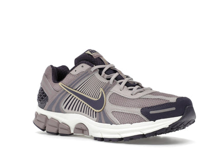Nike Zoom Vomero 5 Platinum Violet