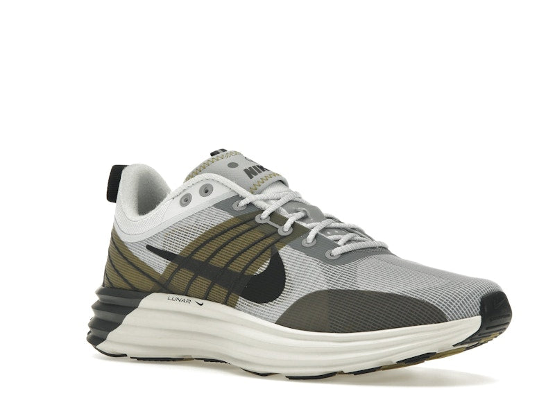 Nike Lunar Roam Platinum Tint Desert Moss