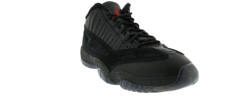 Jordan 11 Retro Low IE Referee (2015)