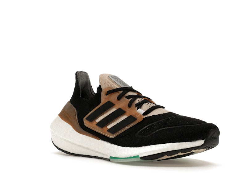 adidas Ultra Boost 22 Made with Nature Core Black Wonder Taupe