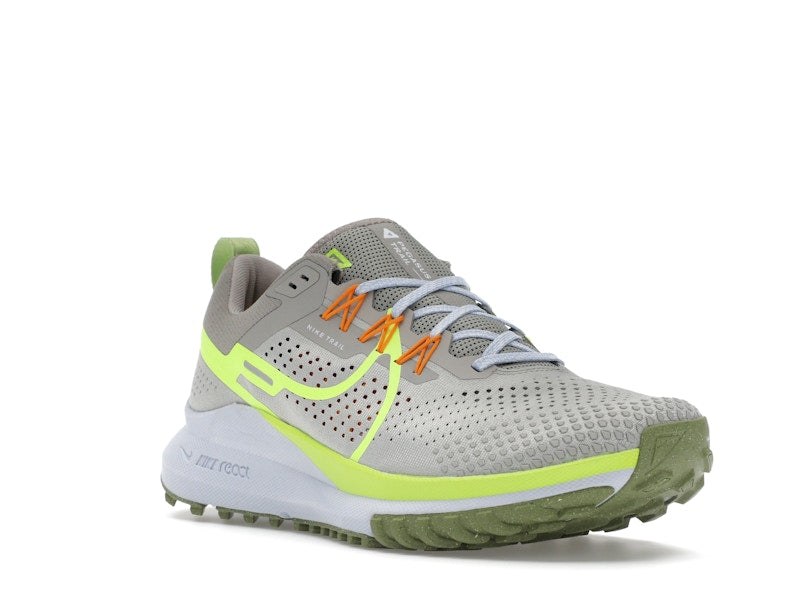Nike React Pegasus Trail 4 Cobblestone Volt