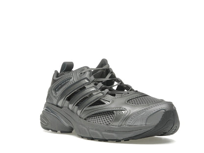 adidas Adistar Pose Taqwa Bint Ali Iron Metallic (Women's)