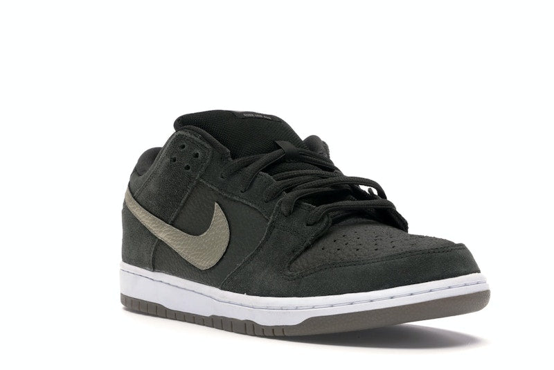Nike SB Dunk Low Sequoia White Gum