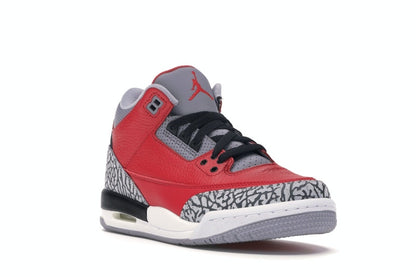 Jordan 3 Retro SE Fire Red (GS)