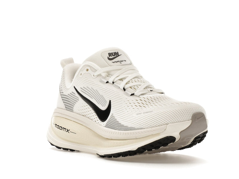 Nike Vomero 18 Summit White Coconut Milk (Women's)