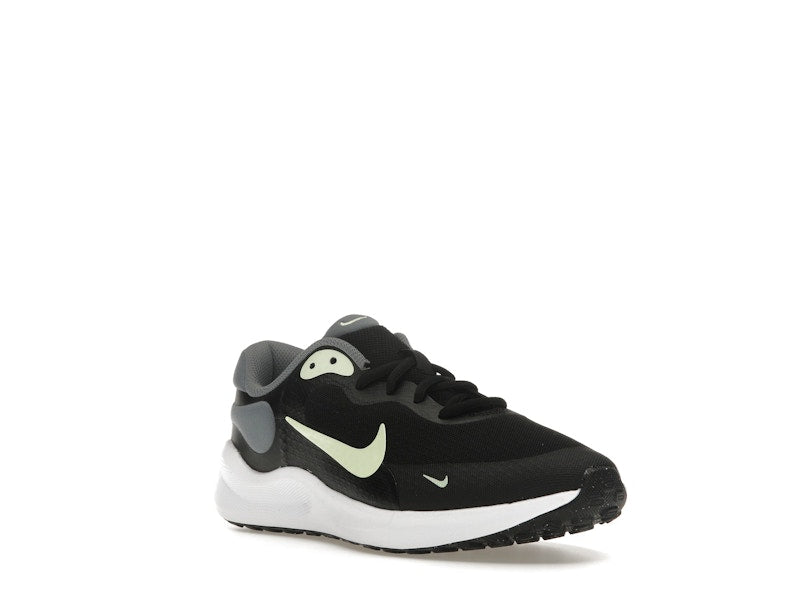 Nike Revolution 7 Black Smoke Grey White Barely Volt (GS)