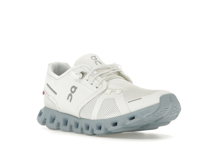 On Running Cloud 5 White Chambray (Women's)