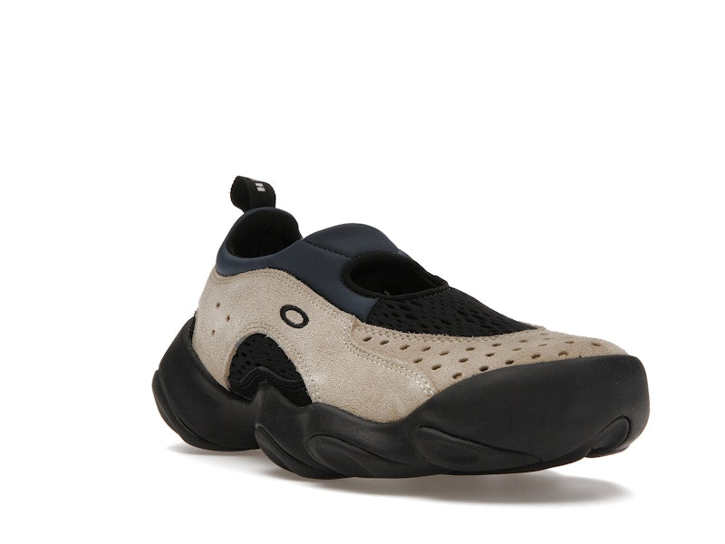 Oakley Factory Team Flesh Sandal Brain Dead Sand Navy
