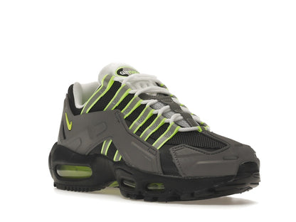 Nike NDSTRKT Air Max 95 Neon