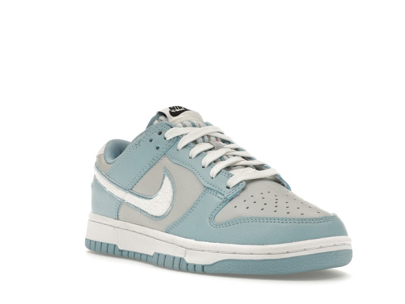 Nike Dunk Low Retro Fleece Swoosh Worn Blue