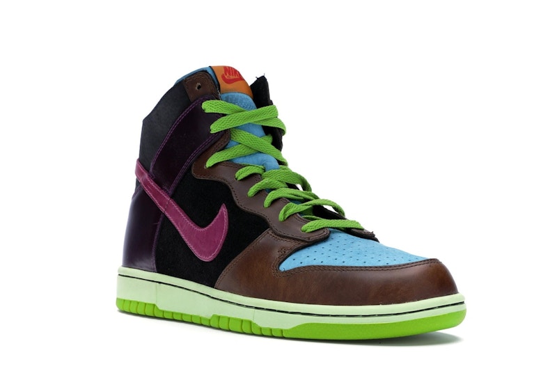 Nike Dunk High Undefeated