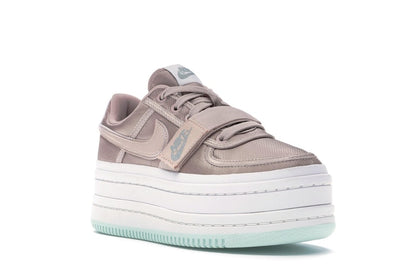 Nike Vandal 2K Particle Beige (Women's)