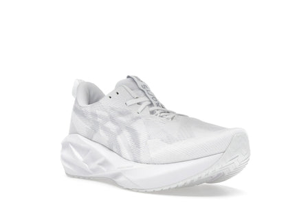 ASICS Novablast 5 White Piedmont Grey