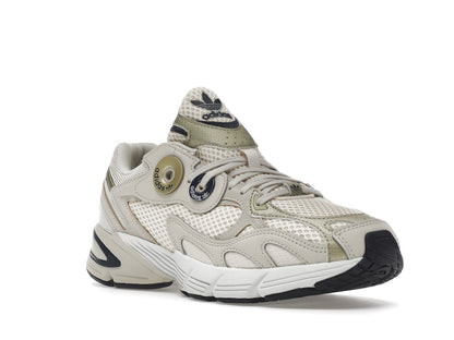 adidas Astir Bliss Light Gold Metallic (Women's)