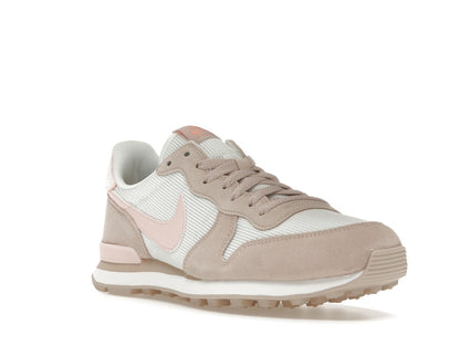 Nike Internationalist Summit White Light Madder Root (Women's)