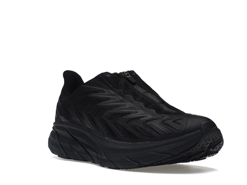 Hoka One One Project Clifton Triple Black