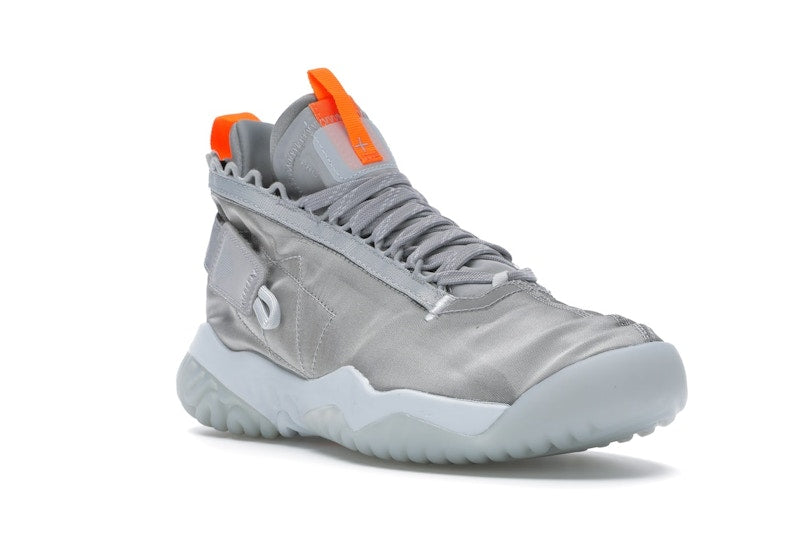Jordan Proto React Wolf Grey Total Orange