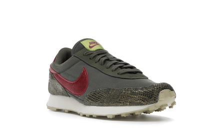 Nike Daybreak Medium Olive Worn Brick (Women's)