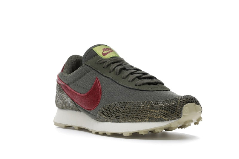 Nike Daybreak Medium Olive Worn Brick (Women's)