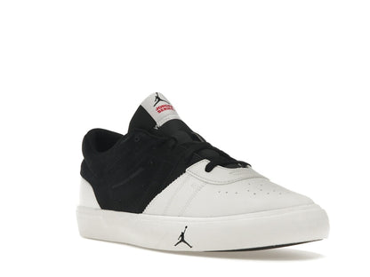 Jordan Series ES Black White