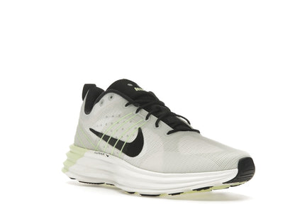 Nike Lunar Roam Barely Volt