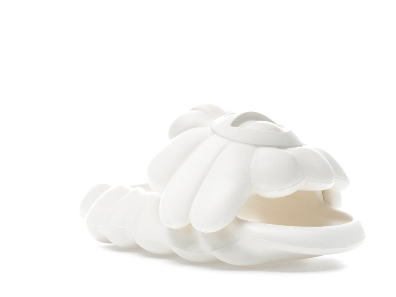 Takashi Murakami Ohana Full-Bloom Slide Star White