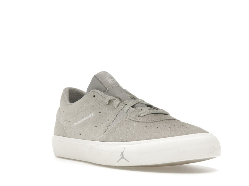 Jordan Series ES Light Iron Ore Sail