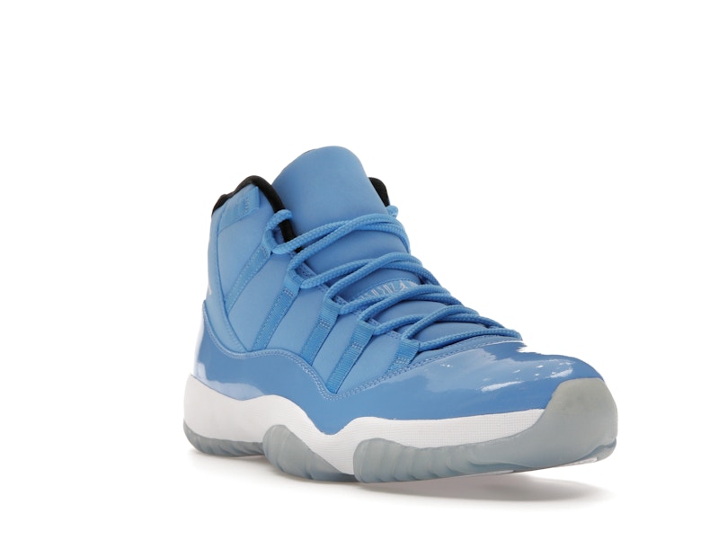 Jordan 11 Retro Pantone