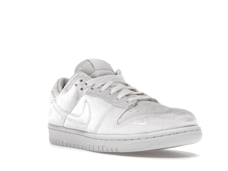 Nike Dunk Low Dover Street Market Triple White Velvet