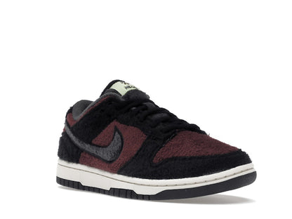 Nike Dunk Low SE Fleece Pack Burgundy Crush (Women's)