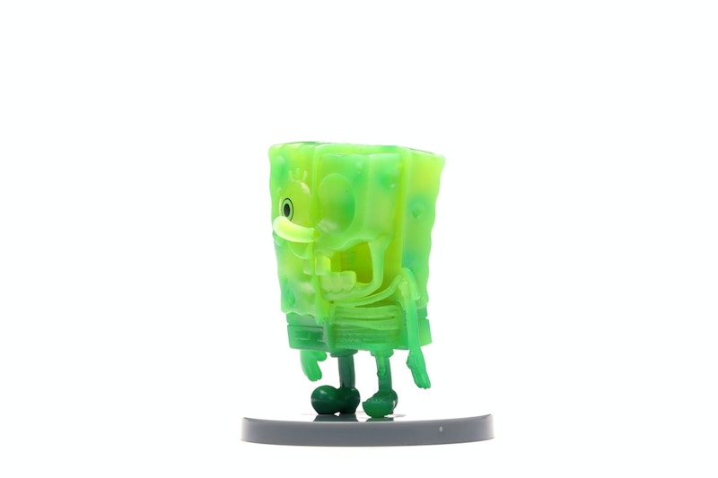 Jason Freeny x Nickelodeon Spongebob Hidden Dissectibles Spongebob Chase Figure Green