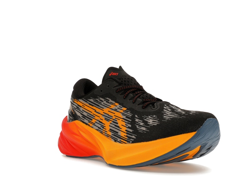 ASICS Novablast 3 Black Amber