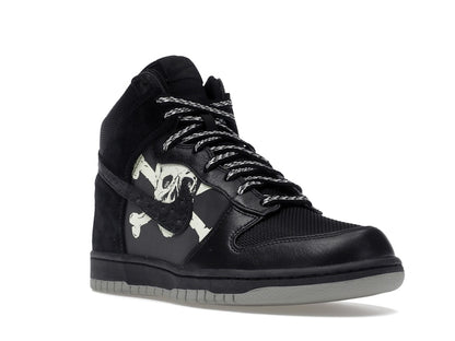Nike Dunk High St. Pauli