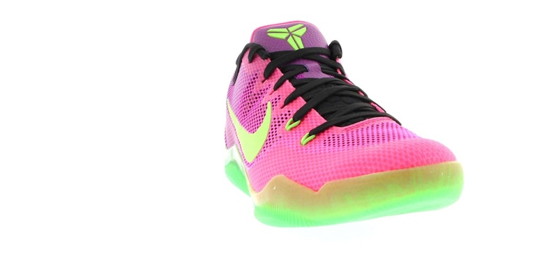 Nike Kobe 11 EM Low Mambacurial