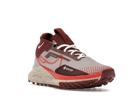 Nike React Pegasus Trail 4 Gore-Tex Diffused Taupe Dark Pony Sail Picante Red (Women's)