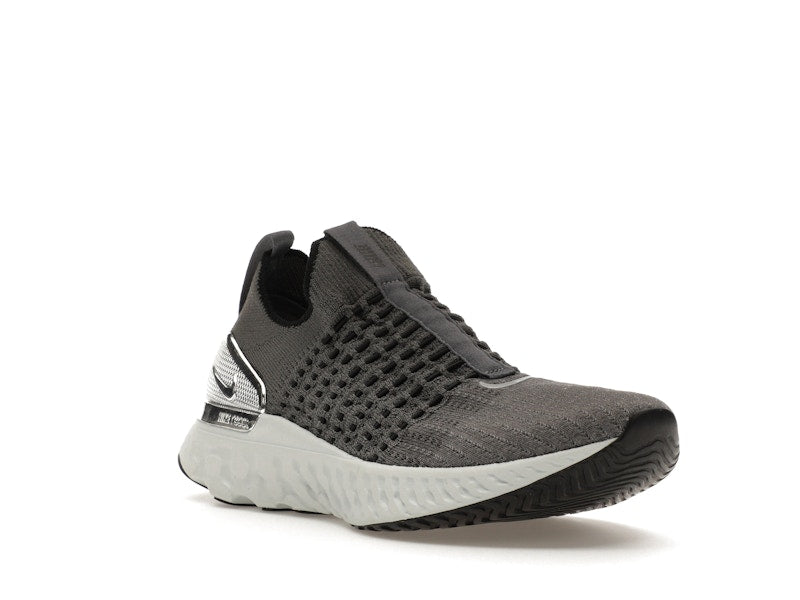 Nike React Phantom Run Flyknit 2 Iron Grey Silver