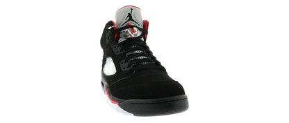 Jordan 5 Retro Supreme Black