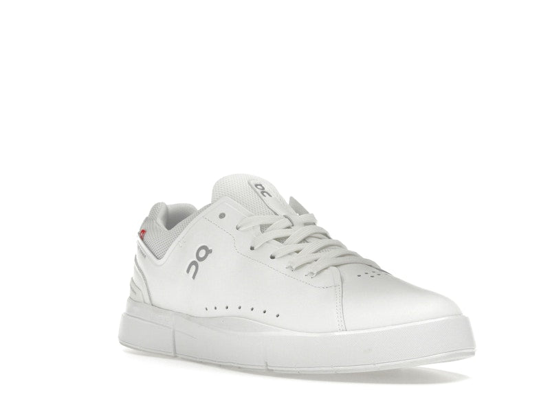 On The Roger Advantage All White (Women's)
