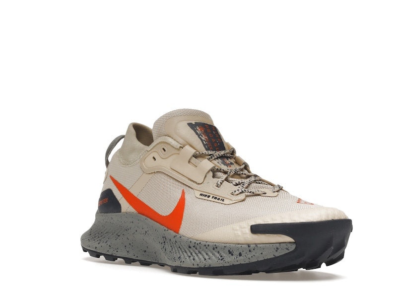 Nike Pegasus Trail 3 Gore-Tex Rattan Campfire Orange